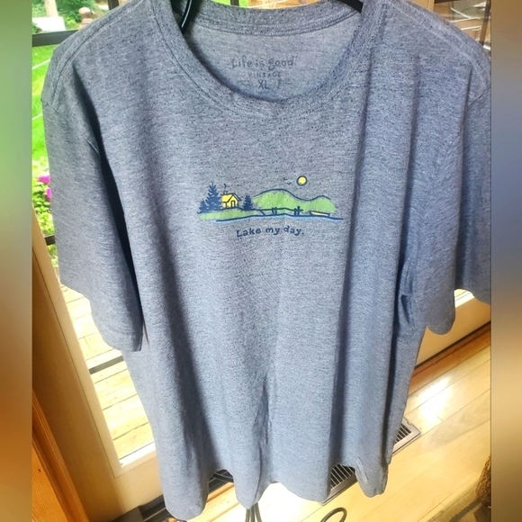 Life is Good Vintage Graphic "Lake my Day" Grey Short Sleeve Sz. XL Tshirt - Picture 1 of 10